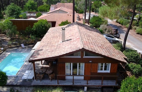Lacanau-Ocean House | Quiet wooden house at the edge of the forest with heated pool