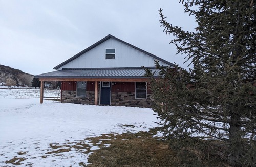 Rexburg Cottage | Quilty Cottage - No Cleaning Fee - Quiet Space just outside of Rexburg