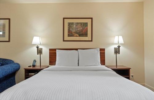 Quincy Hotel | Quincy INN and Suites