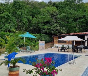 Anapoima Villa | Quinta Villa Bonita 16 personas