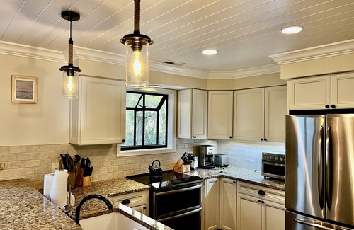 Bald Head Island House | Quintessential BHI escape. NEW! Updated Beach House