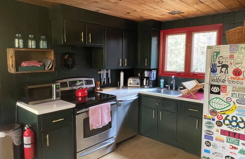 West Dover House | Quintessential Vermont Getaway
