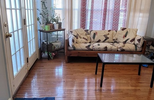Frederick House | Quite Gem Near Downtown Frederick