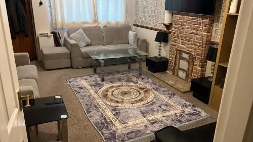 Bloxwich Apartment | Quite place