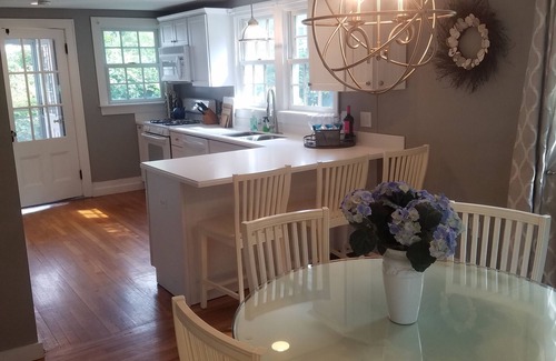 East Dennis House | Quivet Neck Beauty - walk to coveted Sea Street Beach!