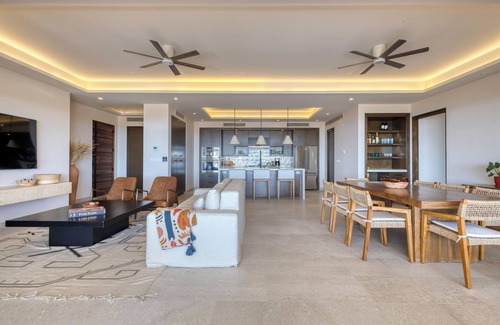 Paraiso Escondido Condo | Quivira Retreat: Oceanview Haven 4 BR PH