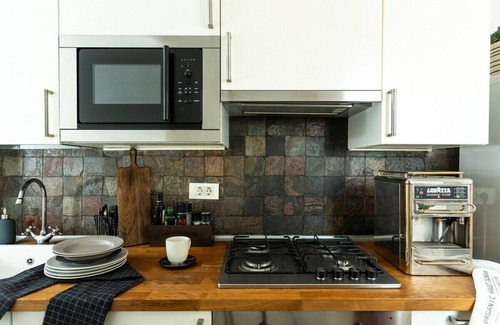 Bucharest City-Centre Apartment | Qult Up in the Sky