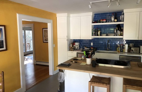 Quogue House | Quogue in village South of HWY Lovely Fully Equipped 3BR House with Pool