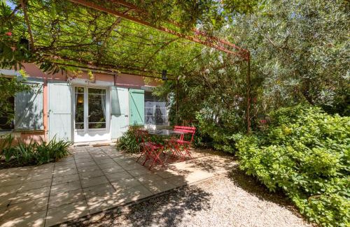 Fourques House | Réattu