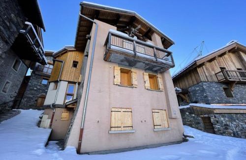 Saint-Martin-de-Belleville Apartment | Résidence La Croix De Fer - Appartement vouté rénové à St Martin de Belleville MAE-4994