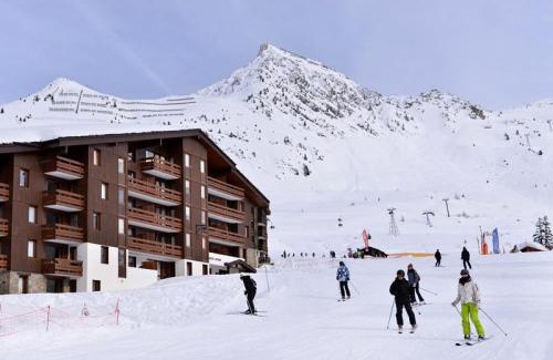 Belle Plagne Apartment | Résidence Aigue-marine - Studio sur les pistes entièrement rénové · Accès direct aux pistes · Balcon MAE-3732
