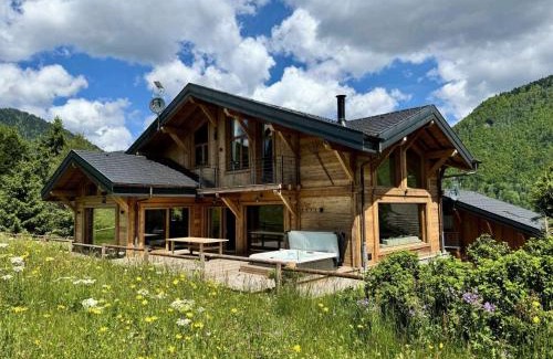 Morzine Ski Chalet | Résidence Belle Etoile - Chalet Belle Etoile - 12 Personnes - Morzine MAE-1911