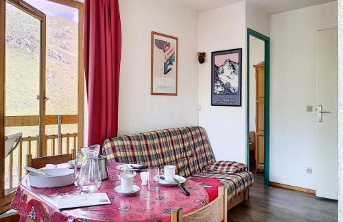 Les Bruyeres Apartment | Résidence Bellevue - Appartement lumineux · Au pieds des pistes · Balcon MAE-3484