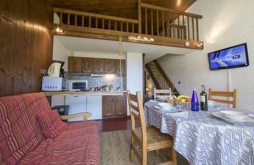Chamonix-Mont-Blanc Apartment | Résidence Devouassoux I ski in/ski out, Argentière (Chamonix), France