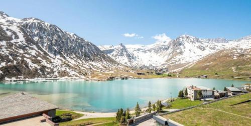 Tignes le Lac Apartment | Résidence Ducs De Savoie - Appartement 3, proche des pistes,commerce, vue lac MAE-3644