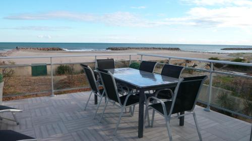 Frontignan Apartment | Résidence La Voile Blanche 1