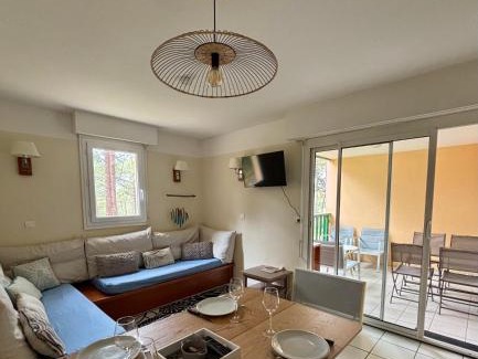 Maubuisson Apartment | Résidence Les Grands Pins - T2 avec piscine