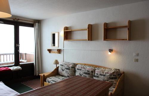 Val-Thorens Apartment | Résidence Roc De Peclet 1 - Val Thorens location: Joli studio pour 4 face aux pistes MAE-9040