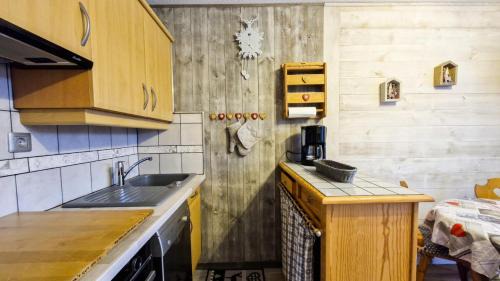 Flaine Apartment | Résidence Sagittaire - Appartement rénové avec balcon · Centre station MAE-7398