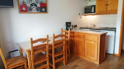 Les Bruyeres Apartment | Résidence Valmonts A, Les Ménuires, appartement 2 pièces
