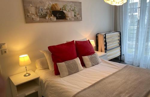 Serris Apartment | Rêve By Dream Apartments