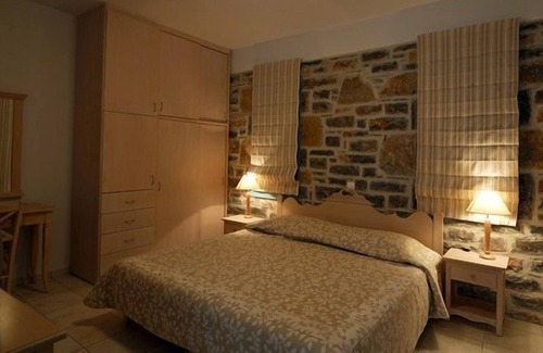Mochlos Villa | R 378 Villa with Private pool Bath with Jacuzzi Daily Maid Service