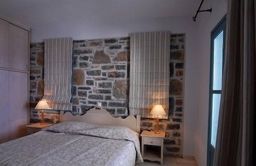 Mochlos Villa | R 378 Villa with Private pool Bath with Jacuzzi Daily Maid Service