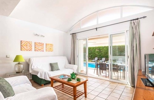 Son Bou Villa | R 5032 Villa Cullen with Brick Built BBQ, Dining Facilities & Private Pool.
