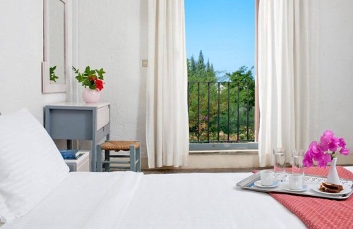 Koutouloufari Villa | R 775 Standard Villa with Garden View / Sea View / Side Sea View