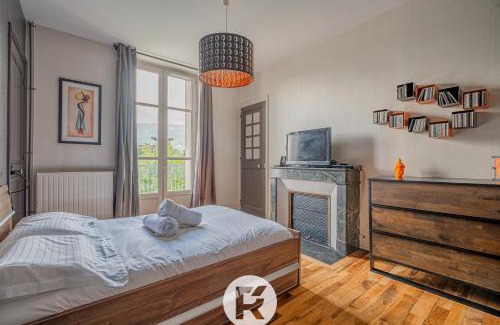 Grenoble City Centre Apartment | R'Apparts T3 Espace Détente
