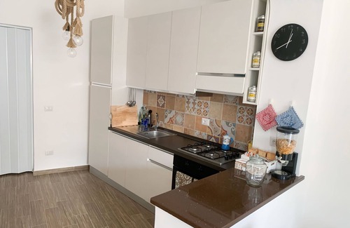 Ischia Porto House | R home ideal for your vacation within walking distance of beaches, restaurants and stores