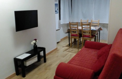 Lucero Apartment | R3 Two rooms with garage and elevator, ready to move into
