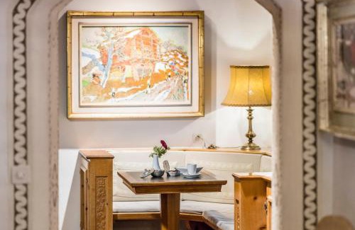 Old Town Hotel | R5 Rooms - Chur