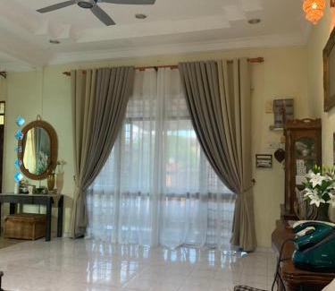 Kampung Kubang Parit Villa | Raa homestay