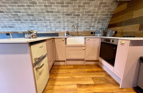 Rhayader Cottage | Rabbits View - Underground Hobbit Home Sleeping 6 guests in 3 bedrooms