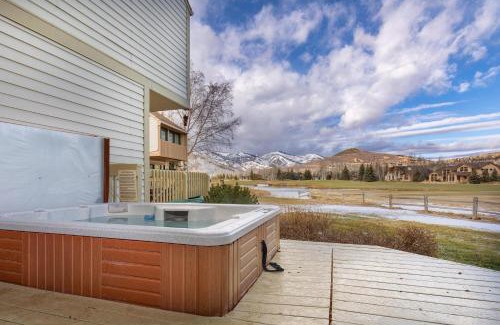 Park Meadows House | Racquet Club #125