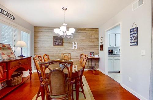 Sea Pines Apartment | Racquet Club Villas