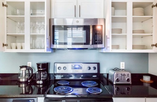 Arefth Apartment | Rad 2BR in Kendall Square w/Gym near MIT & MGH by Blueground