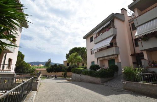 Marina di Campo Apartment | Rada - Zona mare con clima, posto auto e terrazza