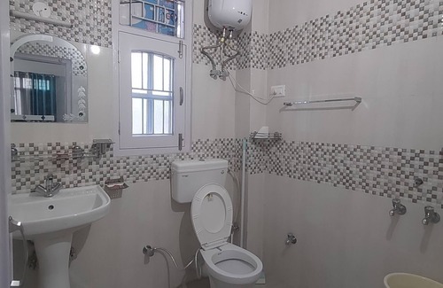 Shimla House | Radhe Krishna Home Stay Shimla Family friendly Peaceful