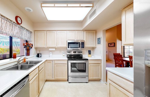 Rancho Vistoso House | Radiant desert stay with pool and tennis access - mountain views, dogs ok