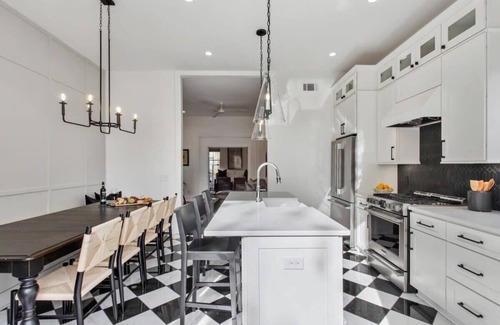 Savannah Victorian District House | Radiant Historic Retreat | Hot Tub