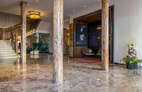 Mitte Hotel | Radisson Blu Hotel Schwarzer Bock Wiesbaden