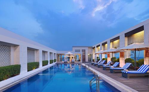 Taj Ganj Hotel | Radisson Hotel Agra