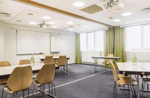 Oslo City Centre Hotel | Radisson RED Oslo City Centre, A Verified Net Zero Hotel