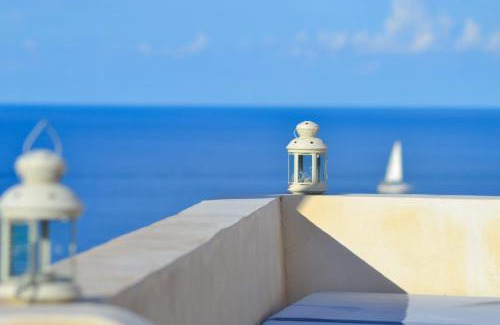 Pantelleria House | RADYSHAMS DAMMUSI LE PALME & BAIT