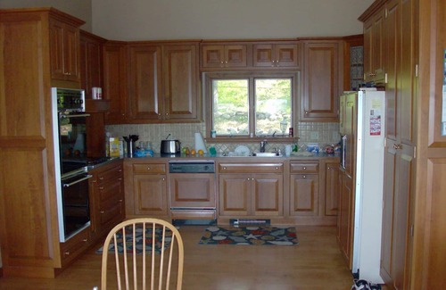 Danbury House | Ragged Mountain Range, schoolhouse corner