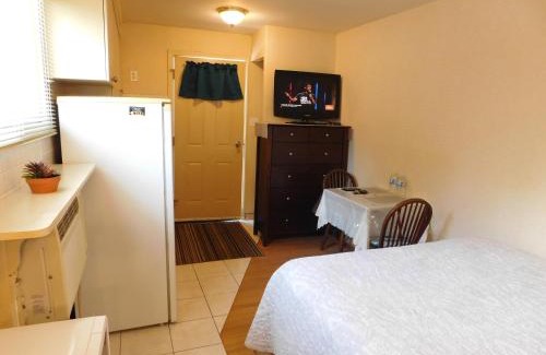 Niagara Falls Bed & Breakfast | Rainbow Bed & Breakfast