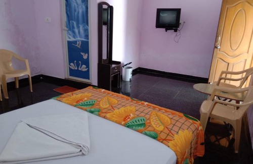 Mahabalipuram Beach Resort | Rainbow Guest House