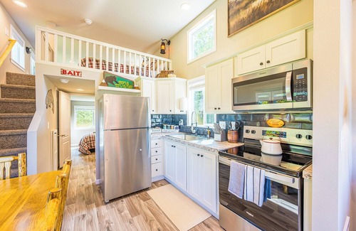 Forks Cabin | Rainforest Retreat Tiny Home #20 Fishing Cabin